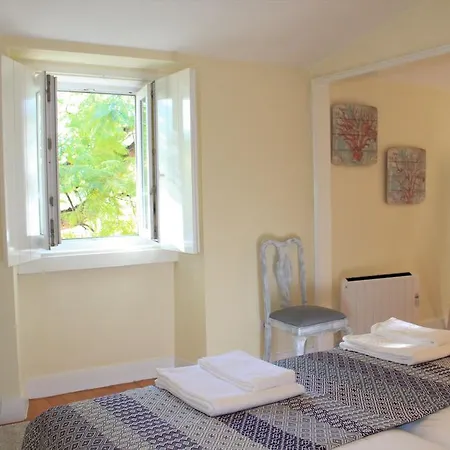 Charming Duplex- Principe Real * 리스본