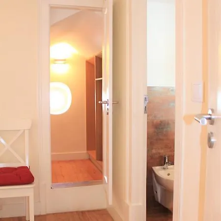 Charming Duplex- Principe Real 리스본