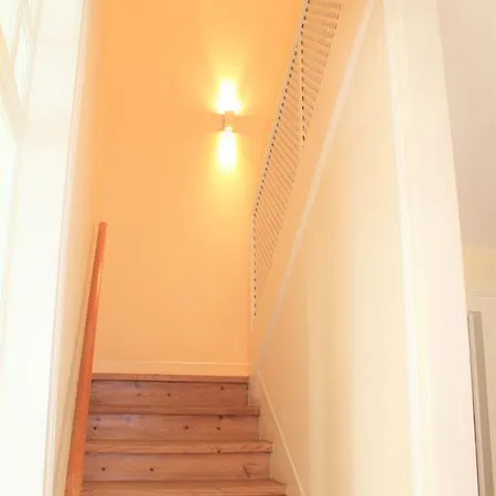 Charming Duplex- Principe Real Apartment