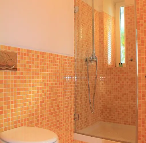 Charming Duplex- Principe Real Lisbon