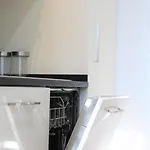 Charming Duplex- Principe Real Apartment Lisbon